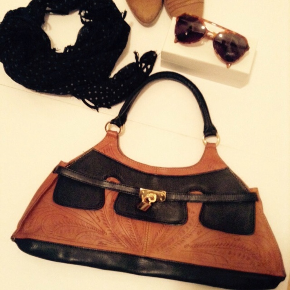 Italian leather purse.  Alejandro Gabrielli